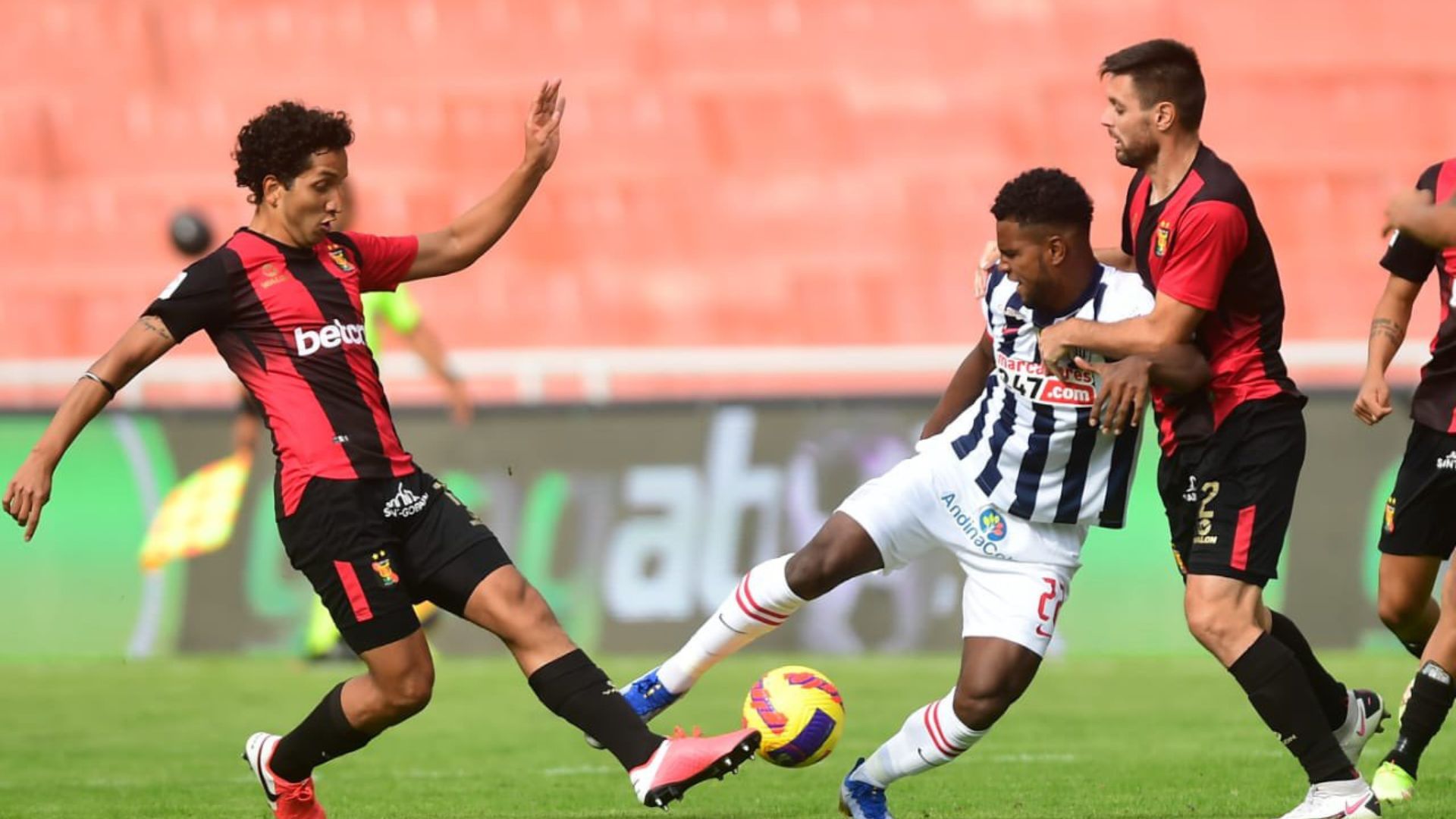 Alianza Lima vs Melgar se medirán por la Liga 1.