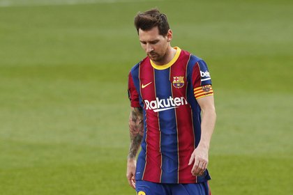 Messi fue protagonista de una de las jugadas polémicas del día (REUTERS/Albert Gea)