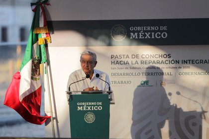 El tercer compromiso y el más exigido por las familias, desde que sucedió el accidente en 2006, es el de rescatar los cuerpos que se encuentran bajo la tierra desde febrero de ese año. (Foto: Reuters)