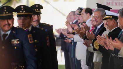 El presidente dijo que la presunta conducta criminal del ex titular de la Sedena no debilita a las Fuerzas Armadas (Foto: lopezobrador.org.mx)