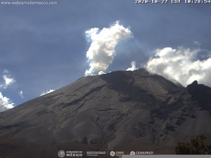 Imagen del Popocatépetl durante la mañana del 27 de octubre de 2020 (Foto: cenapred.unam.mx)
