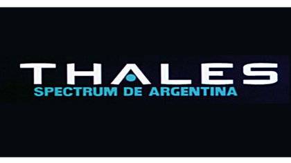 El logo de Thales Spectrum Argentina, cuya concesión fue revocada en 2004. La concesión había sido denunciada judicialmente en 2001 por la Oficina Anticorrupción