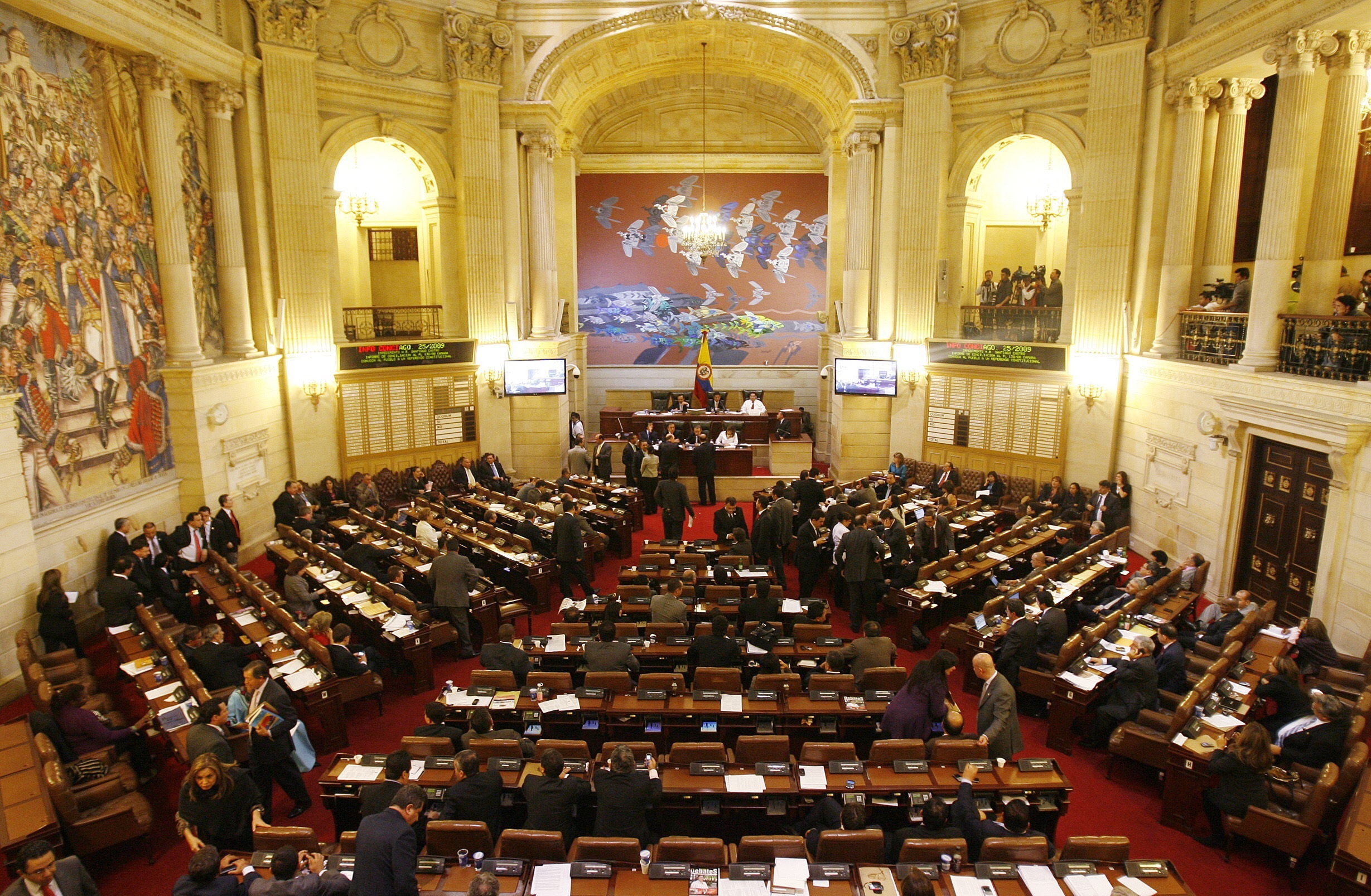 Vista general del Congreso de Bogotá. EFE/Leonardo Muñoz/Archivo

